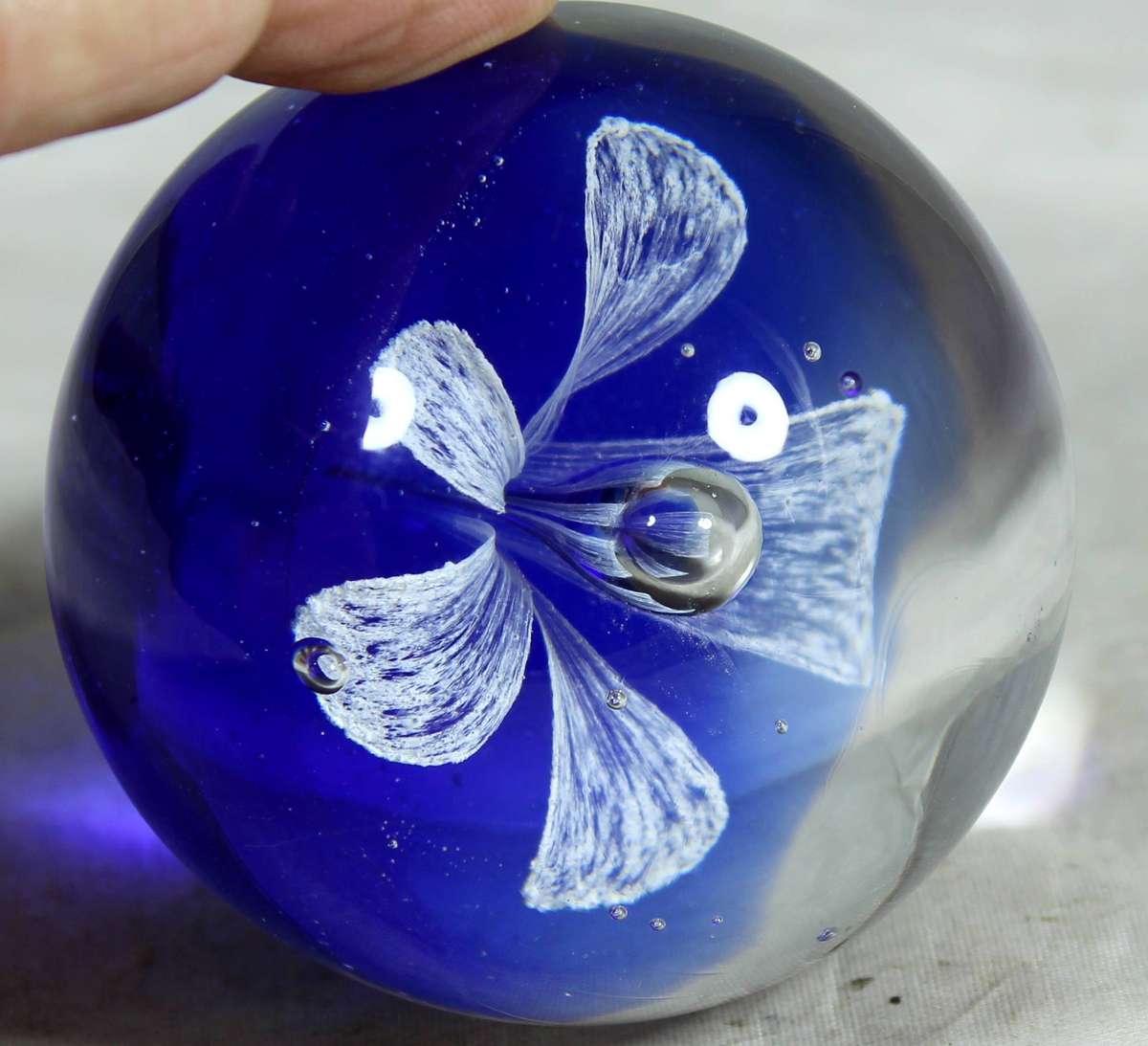 Murano paperweight - blue with white flowers