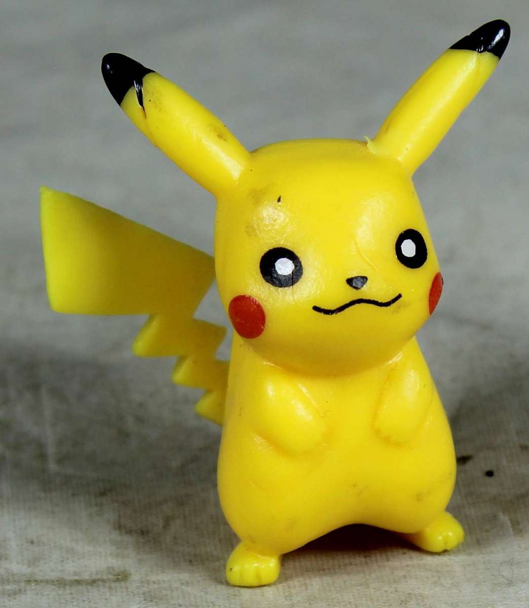 Pikachu mini figure