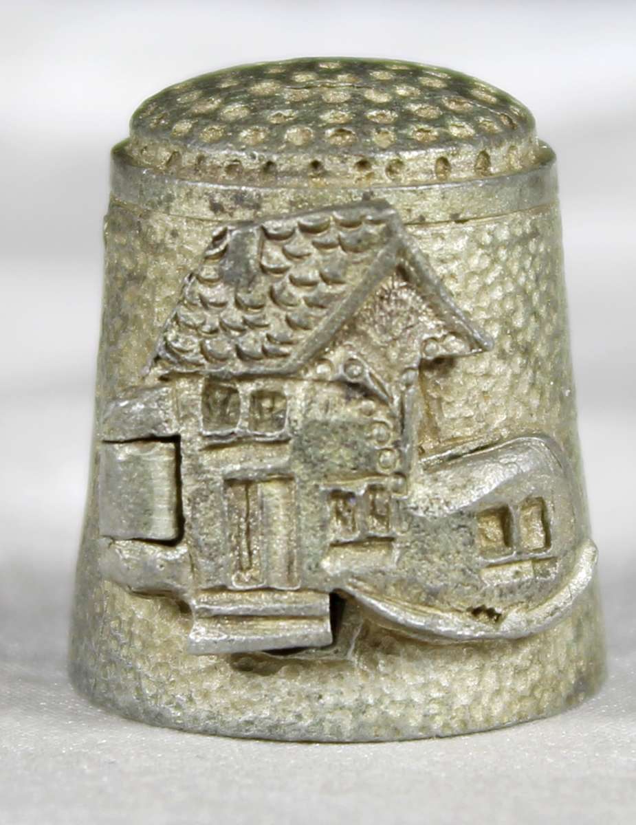 Metal Thimble - Opening Shoe House