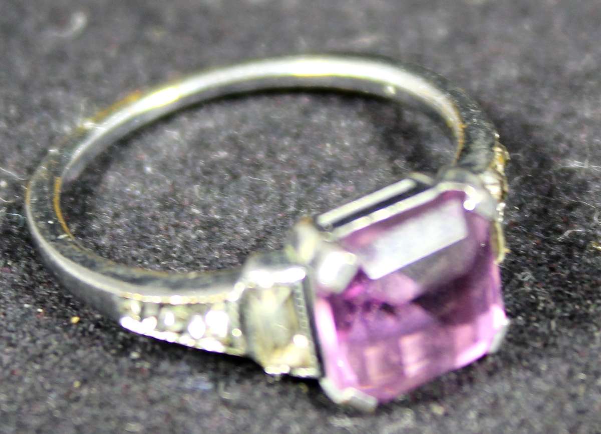Costume jewelry - purple stone ring - small