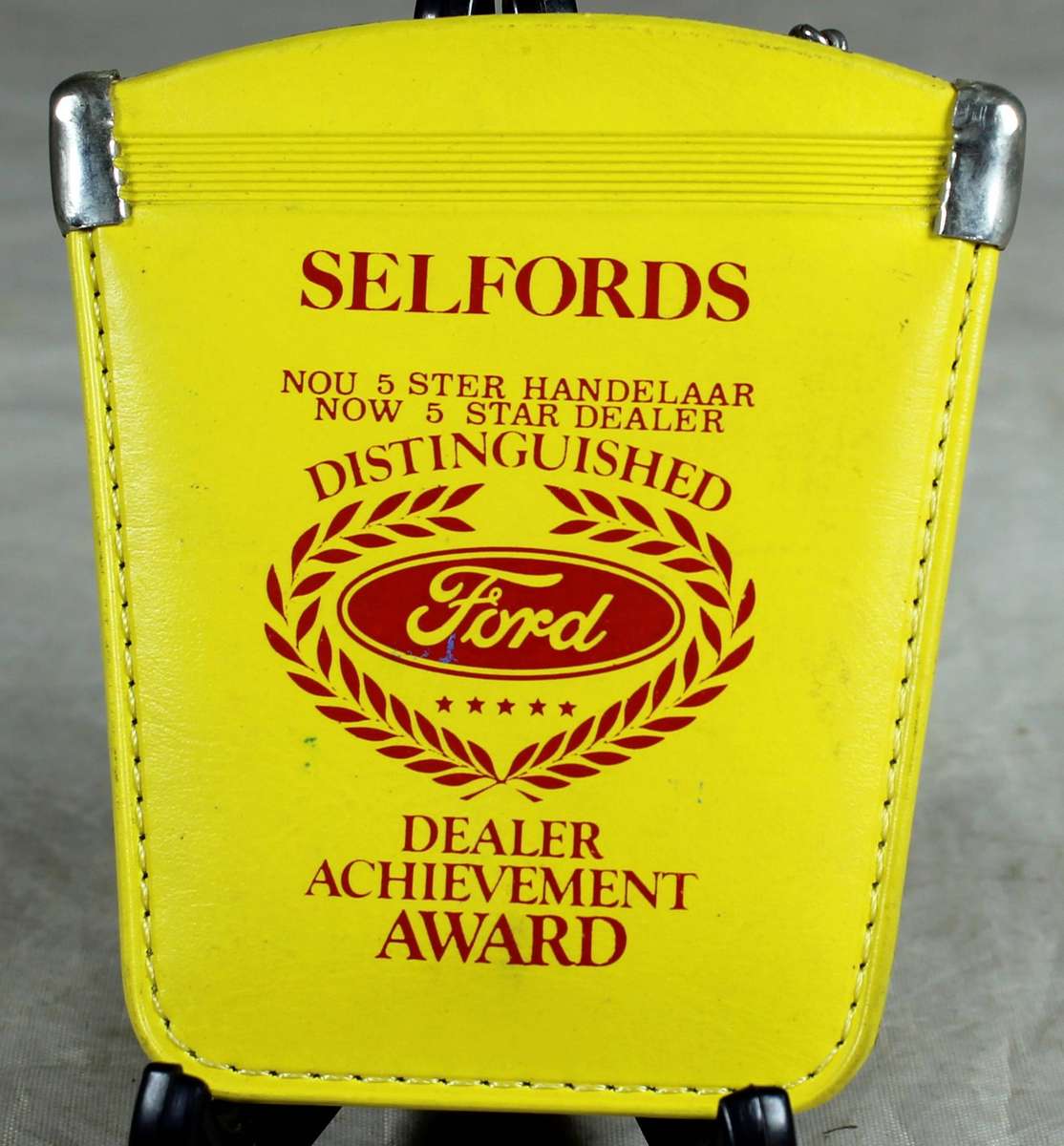 Collectible keyring - Selfords Ford