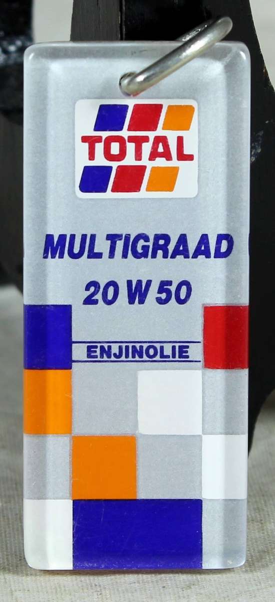 Collectible keyring - Total multigrade 20W50