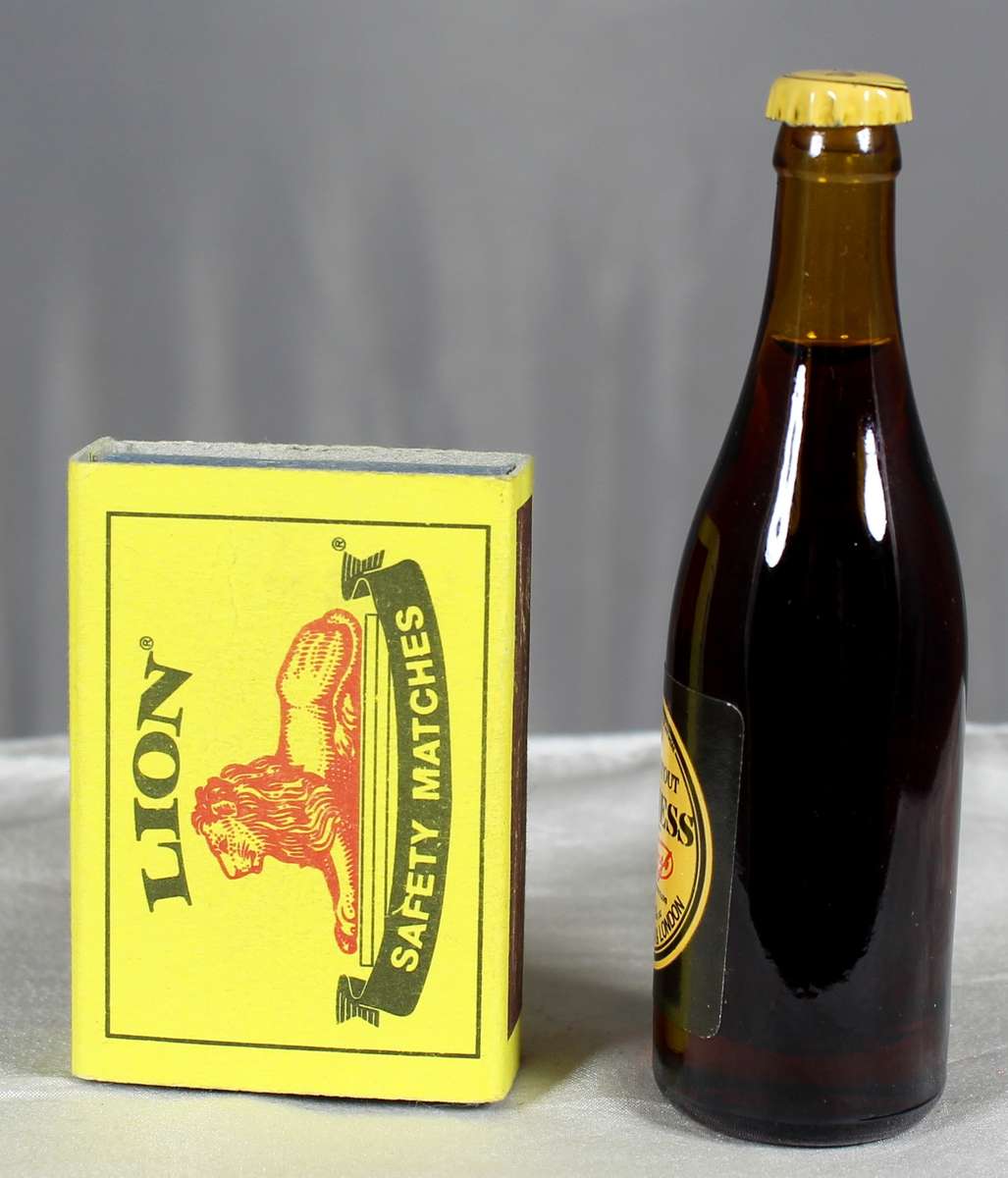 Mini liquor bottle - Guiness stout