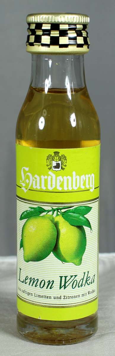 Mini liquor bottles - Hardenberg - Lemon wodka