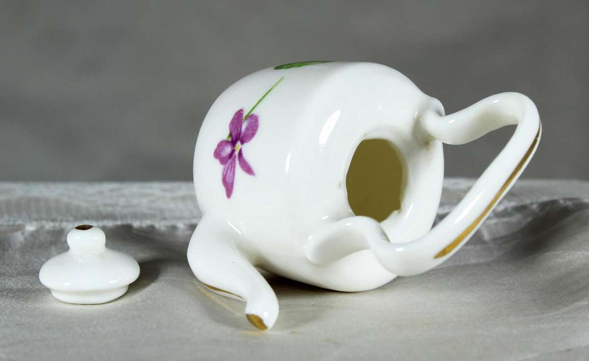 Miniature porcelain coffee pot