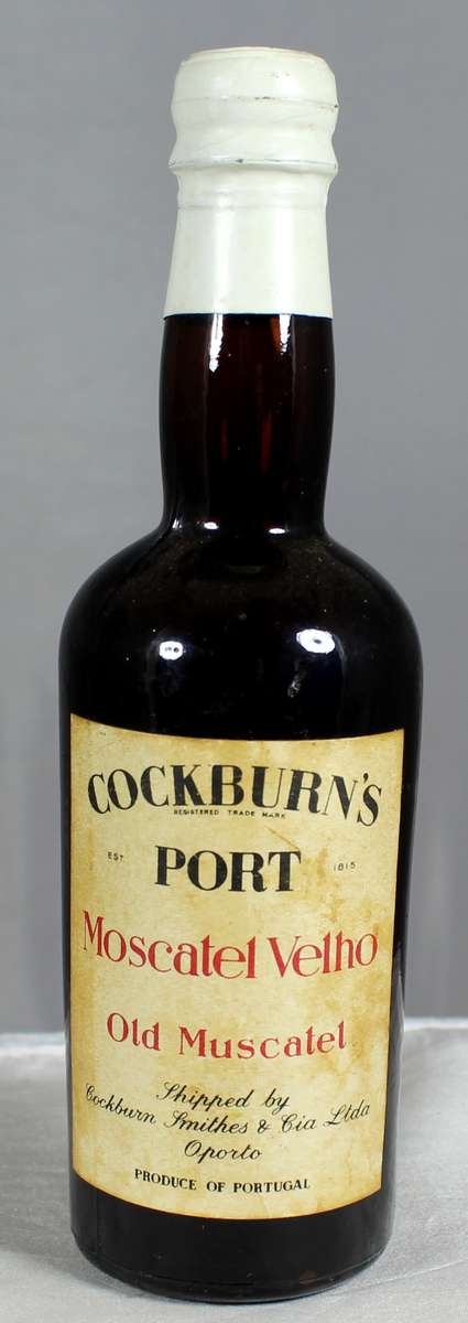 Mini liquor bottles - Cockburn's port - Old muscadel