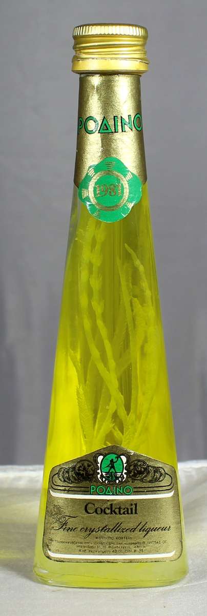 Mini liquor bottles - Poaino cocktail