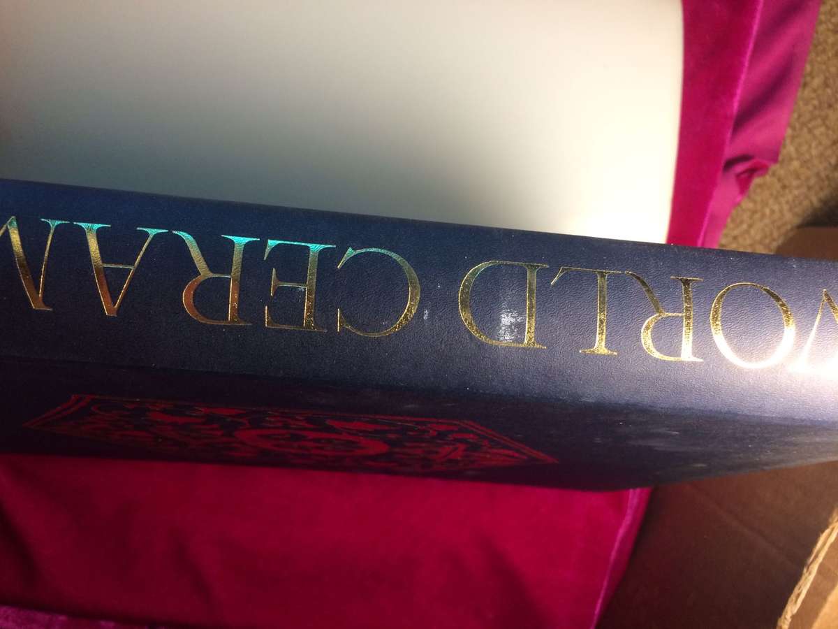 World Ceramics: An Illustrated History - Robert J. Charleston (1972 Large Format Hardcover)