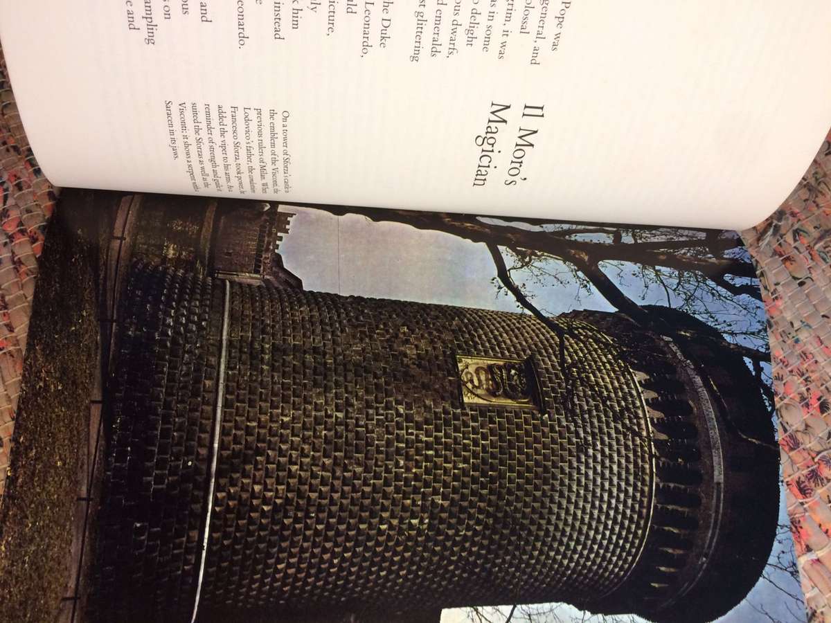 The World of Leonardo 1452-1519 - Robert Wallace (1967 Hardcover with Original Slipcase)