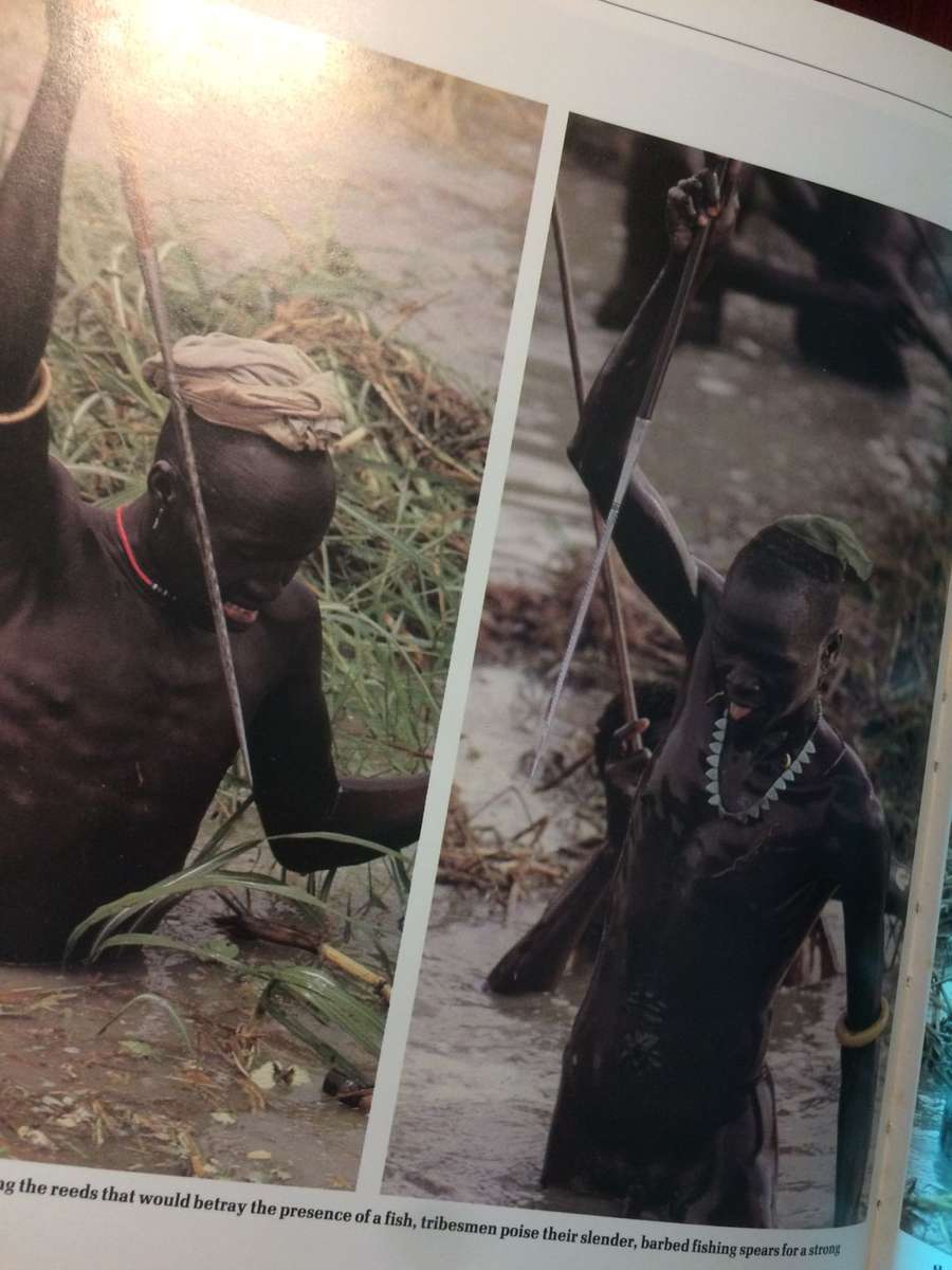 Warriors of the White Nile: The Dinka - John Ryle (1982 1st Edition Hardcover)