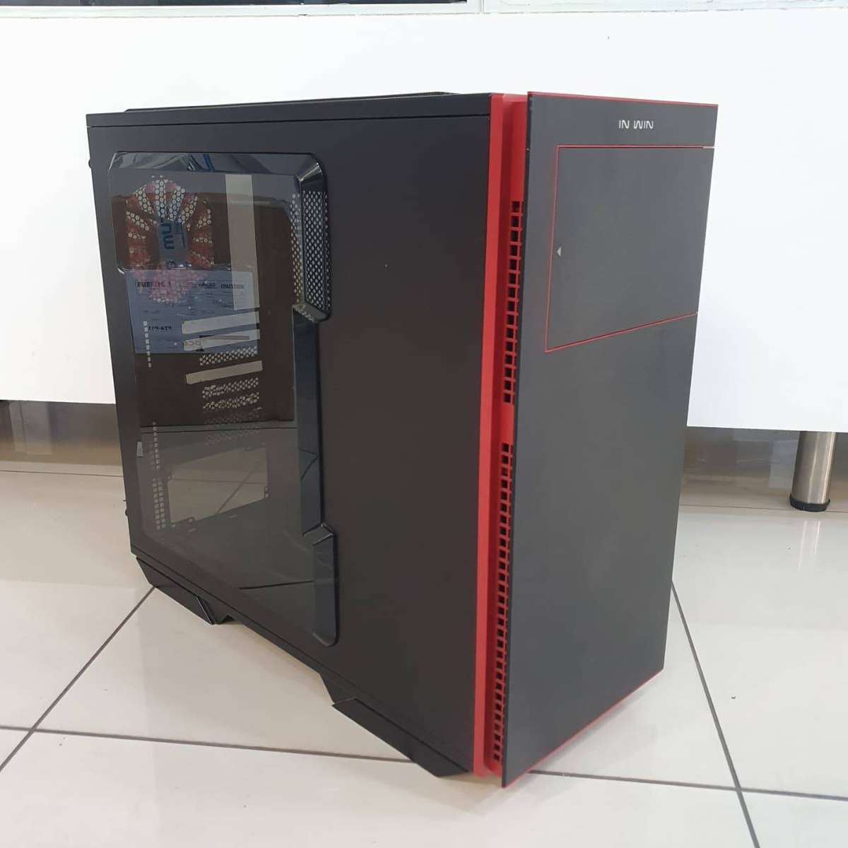 In win 707 Full Tower chassis