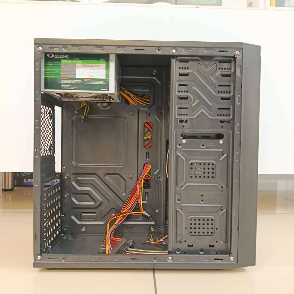 PremiumSun Mid Tower chassis
