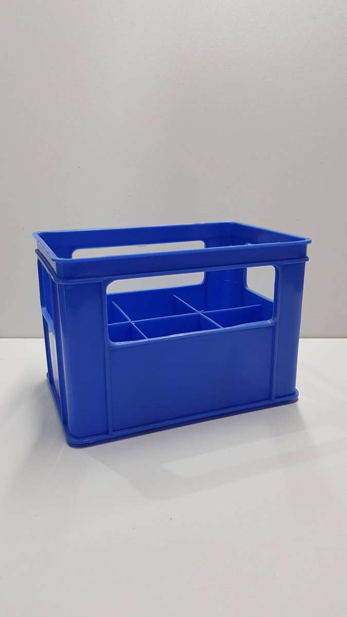 Baby feeding bottle miniature plastic crate - divisions for 6x baby drinking bottles