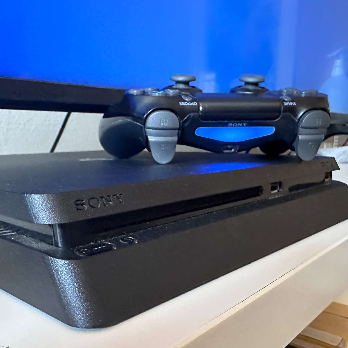 PS4 Slim 500GB | Great Condition | Controller & Cables Included