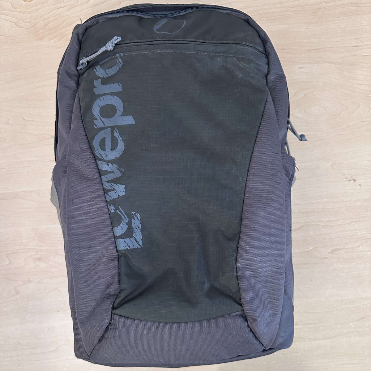 Pre Loved - Lowepro Photo Hatchback 22L AW  Slate Gray