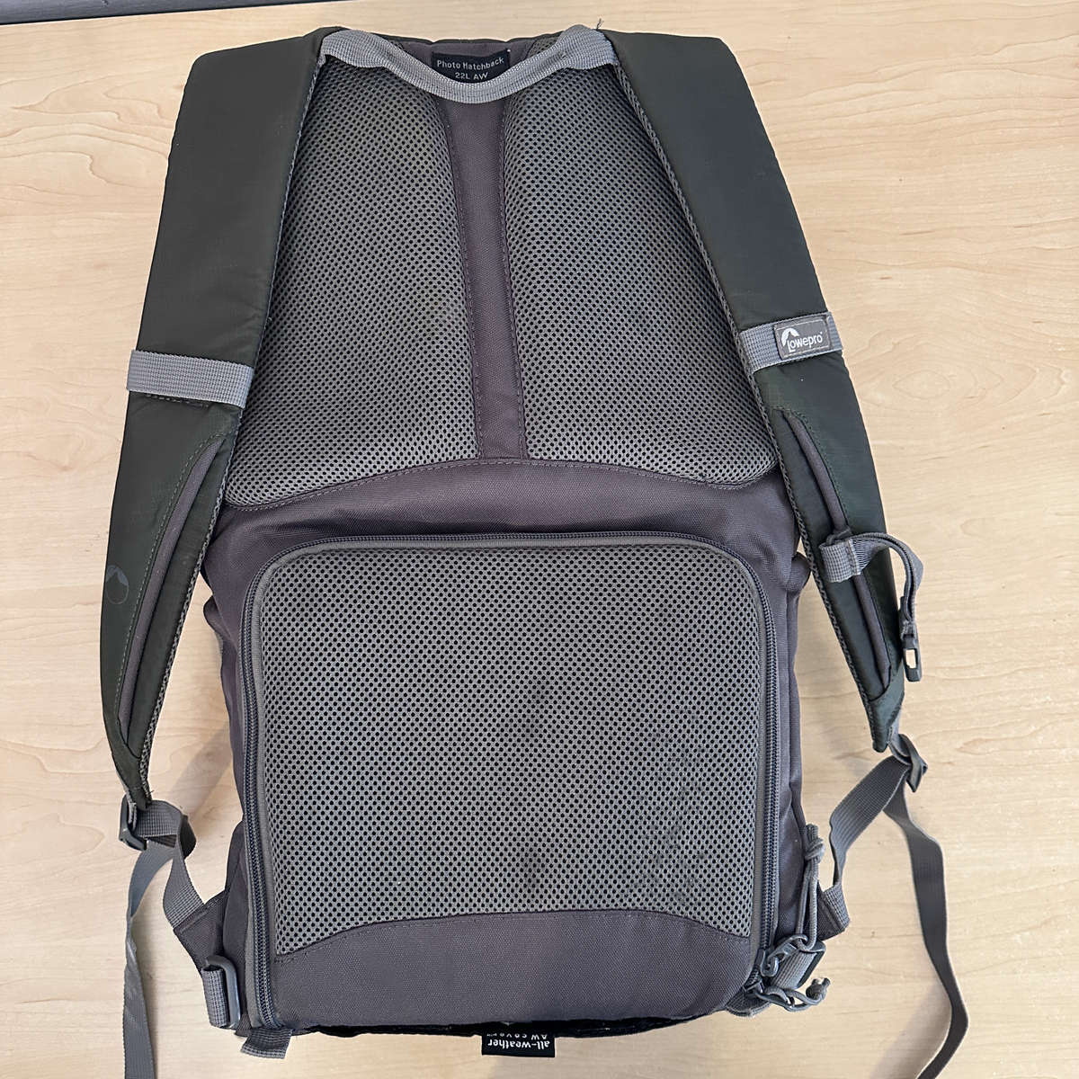 Pre Loved - Lowepro Photo Hatchback 22L AW  Slate Gray