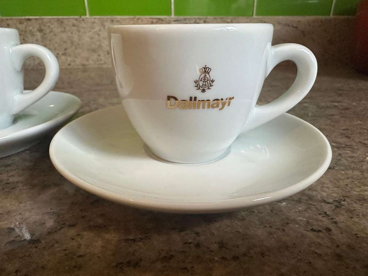 Huge illy Coffee Cup Collection  Max Petrone Art + Classic illy + BONUS Dallmayr (57-Piece Lot)