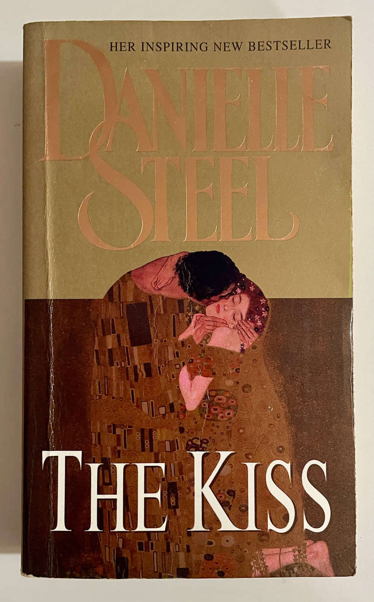 The Kiss - Danielle Steel