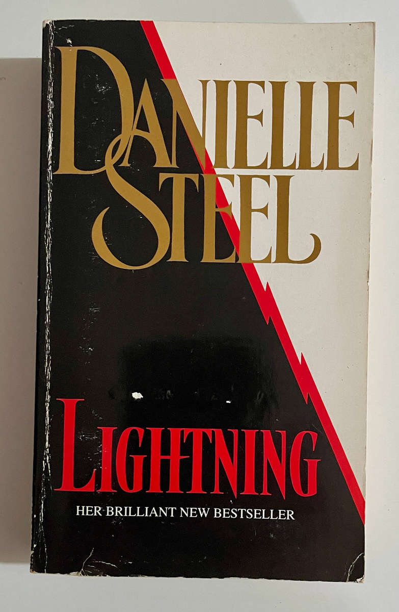 Lightning - Danielle Steel
