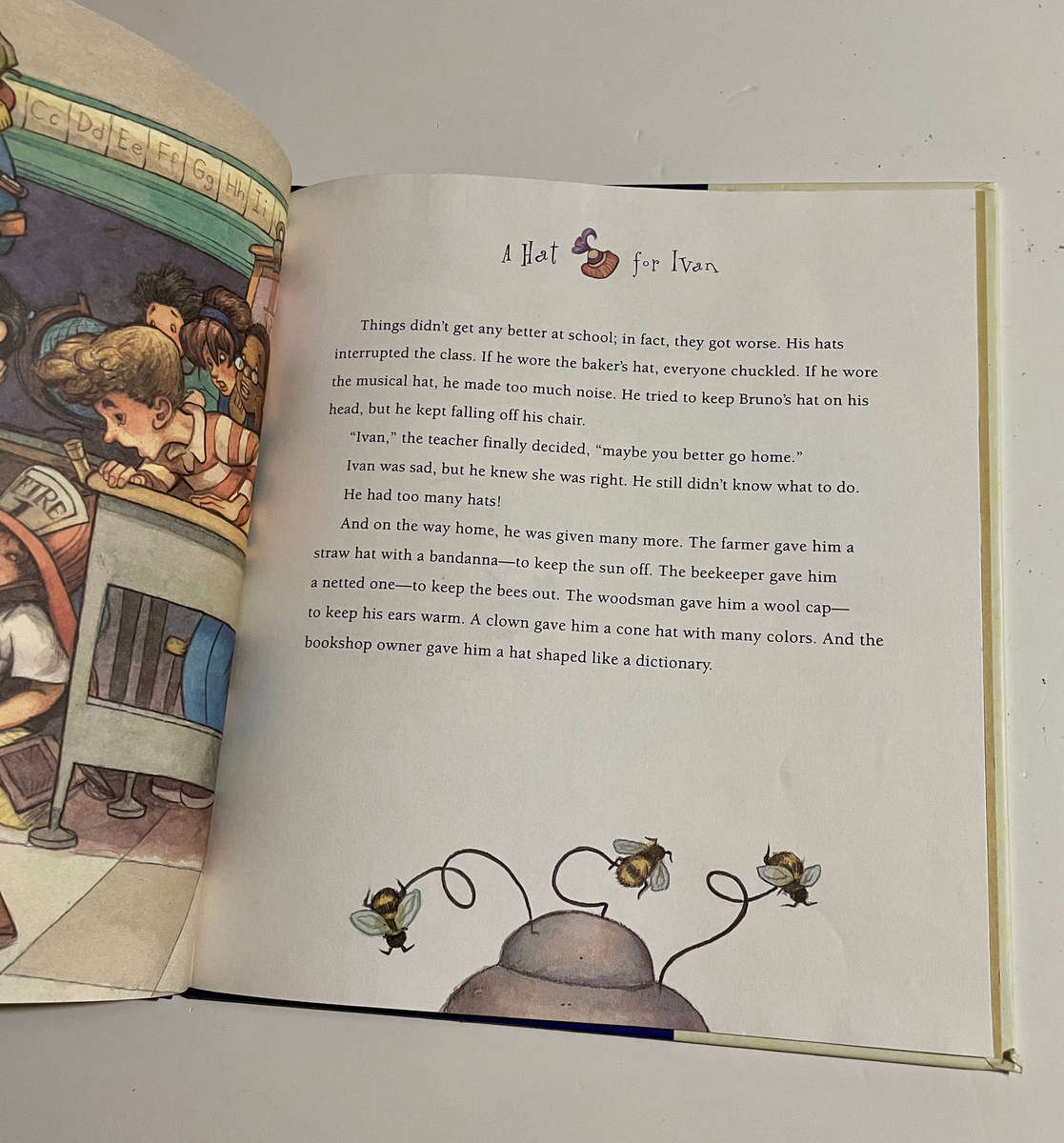 A Hat for Ivan - Max Lucado and David Wenzel HARDCOVER (Christian Art Publishers)