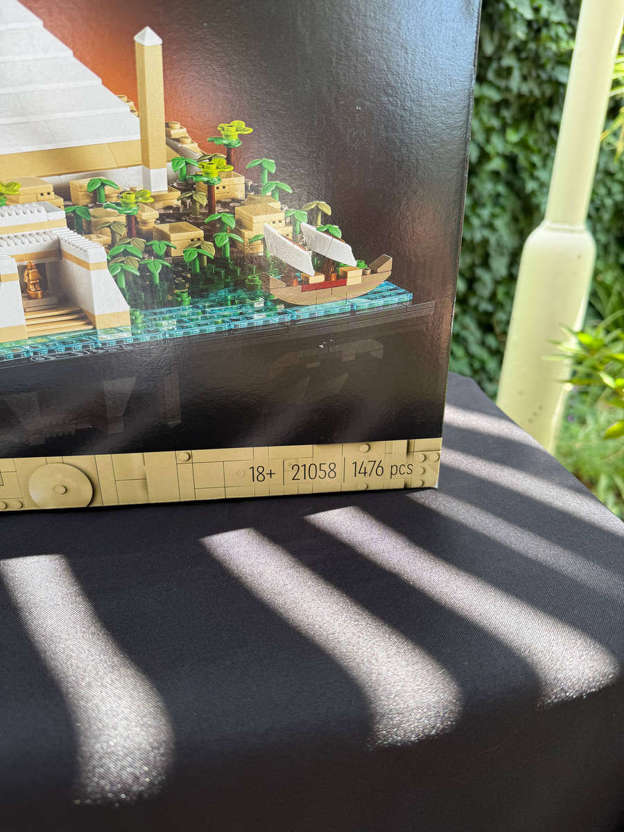 LEGO Icons Great Pyramid of Giza Set 21058