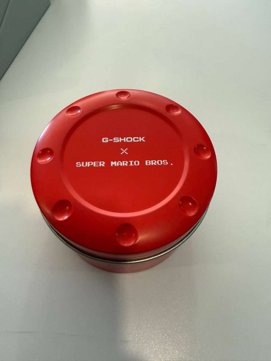 Casio G-Shock x Super Mario Bros. Limited Edition Watch  New in Tin