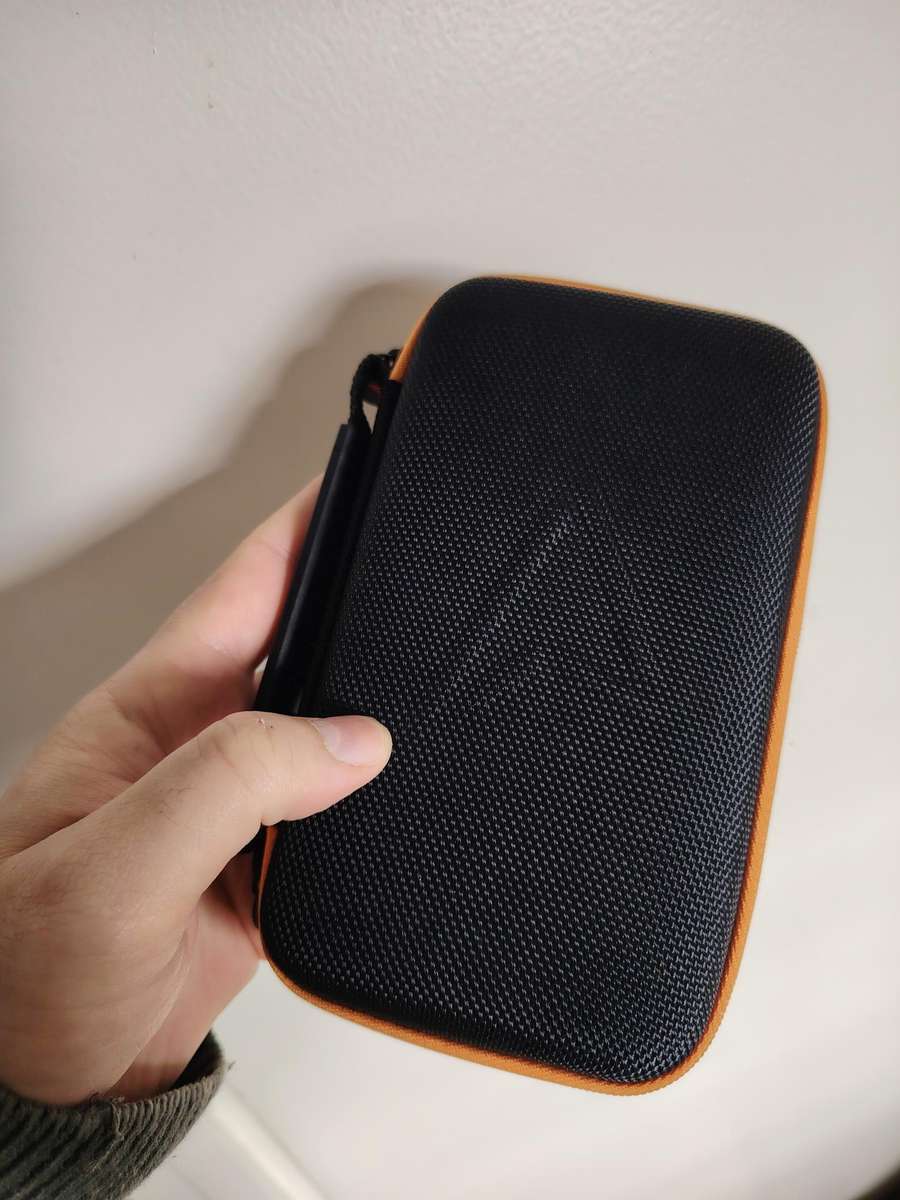 Nintendo 3DS - 2DS  Version *New Edition* (Immaculate Condition) JAILBROKEN