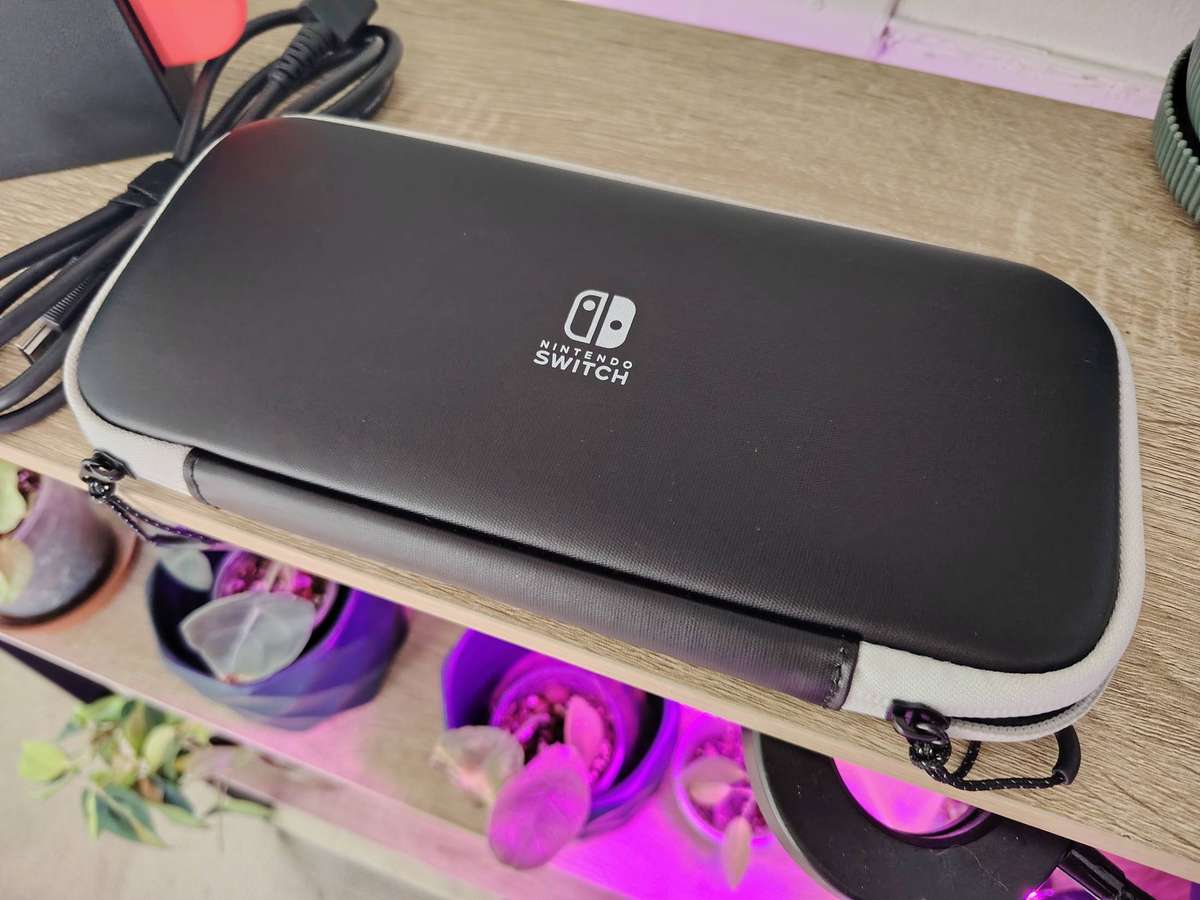 Nintendo Switch V2 Console - Immaculate Condition