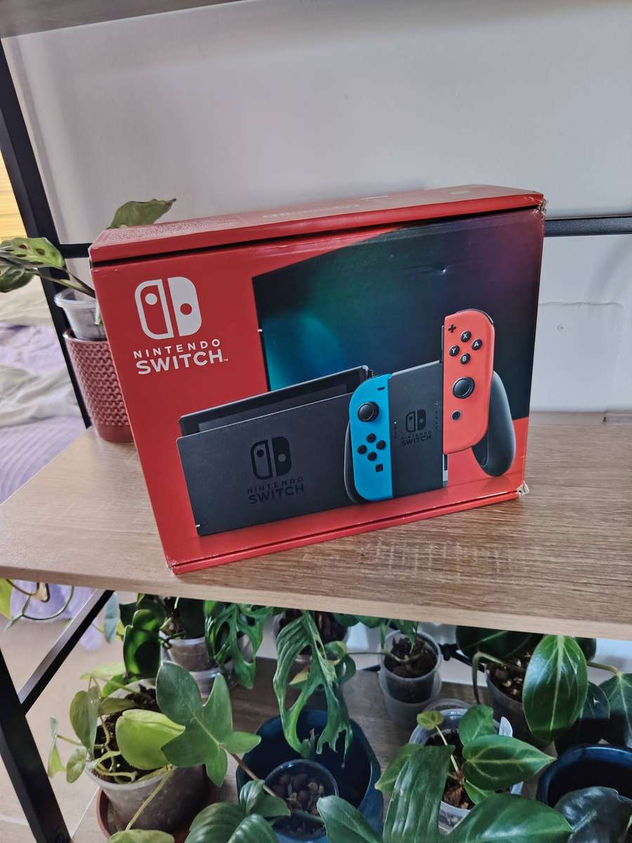 Nintendo Switch V2 Console - Immaculate Condition