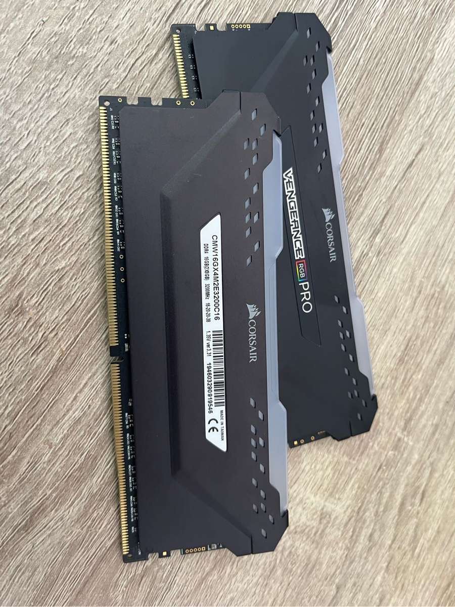 Corsair Vengeance RGB PRO 3200mhz ram