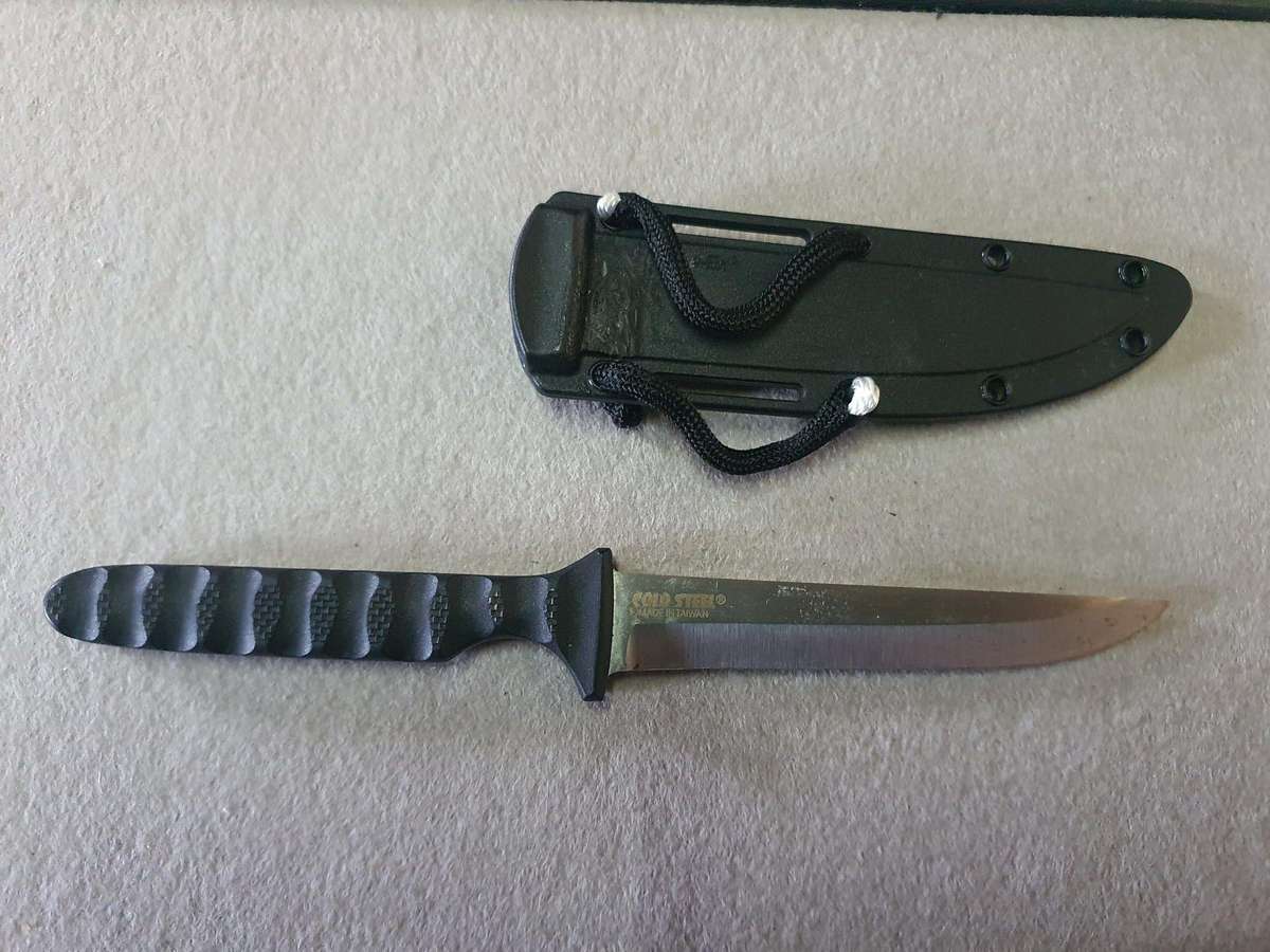 Spike Knife with holder