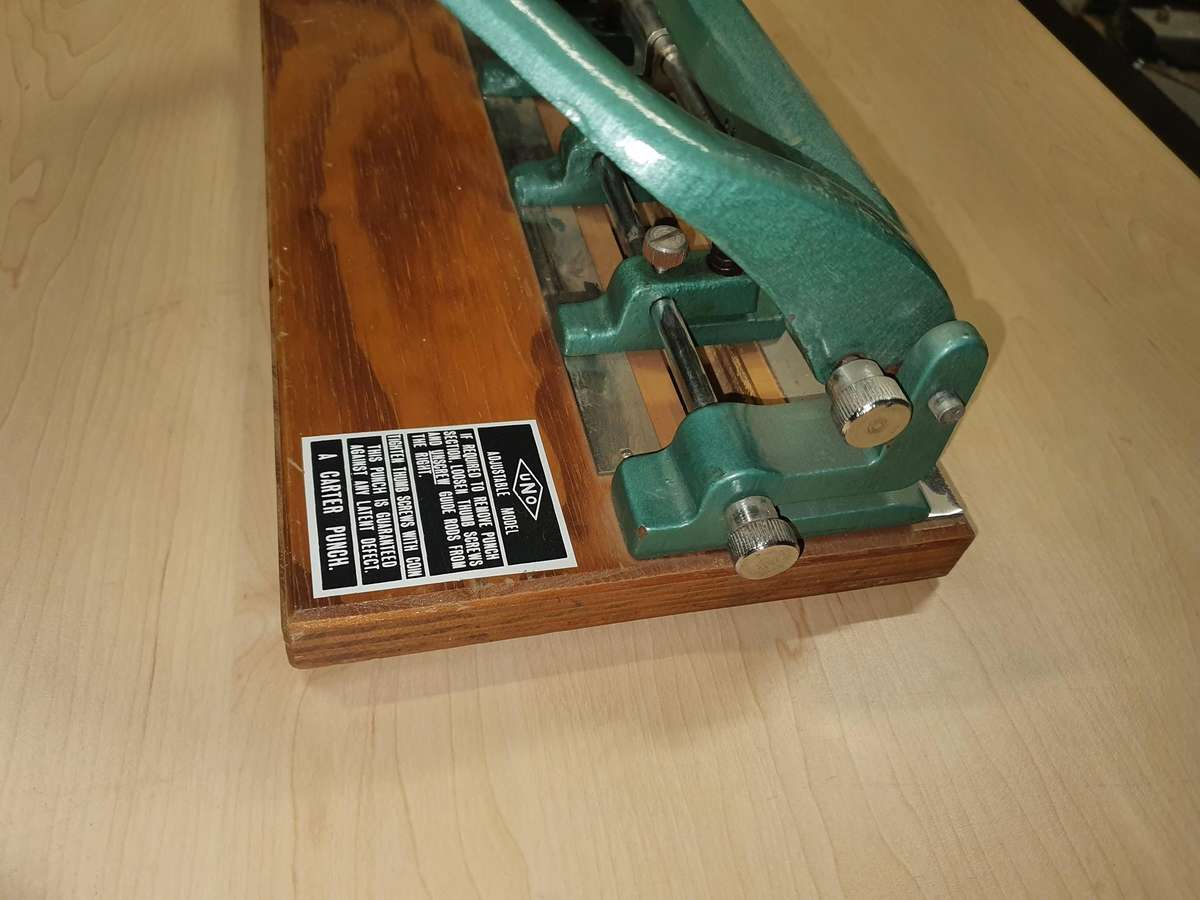 Antique UNO Adjustable Paper Hole Punch