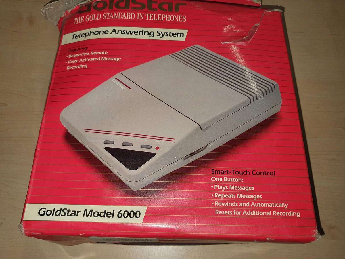 Antique GoldStar Telephone Answering System