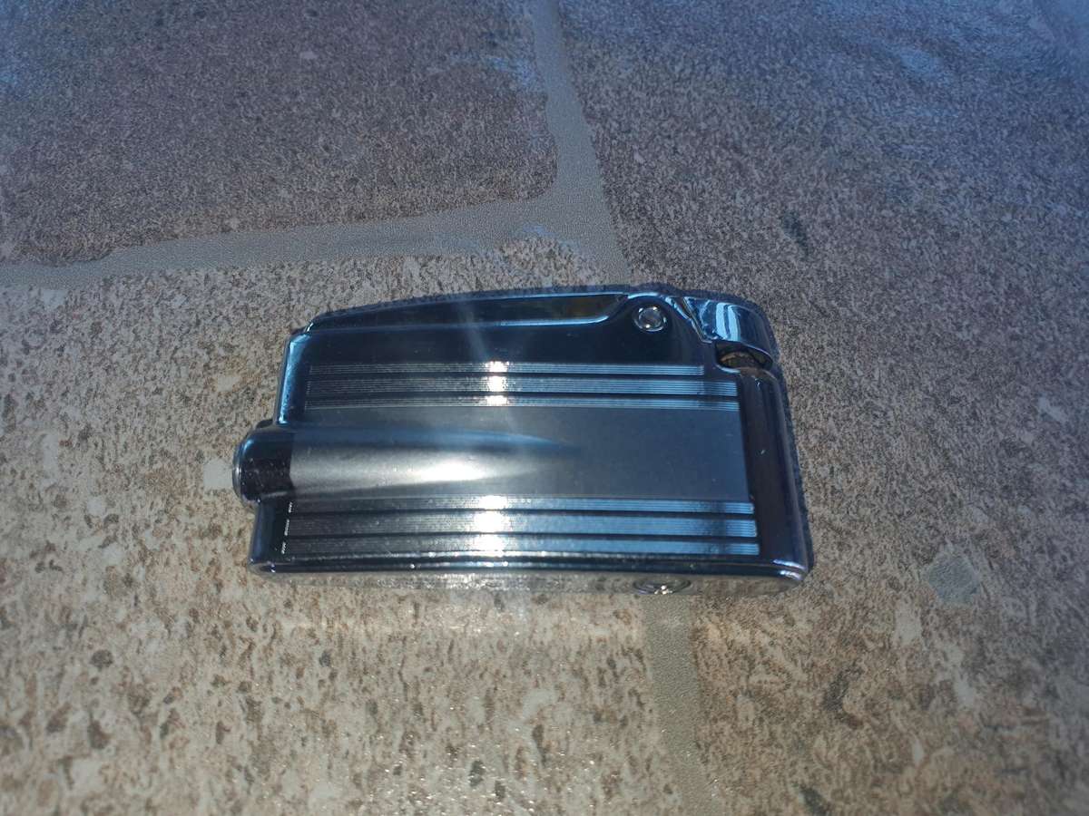 Ronson Lighter