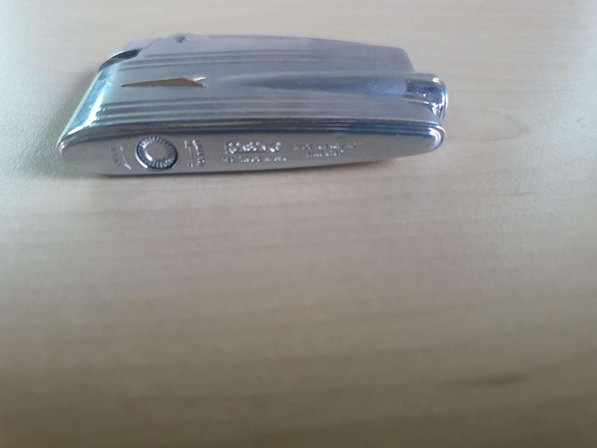 Ronson Lighter