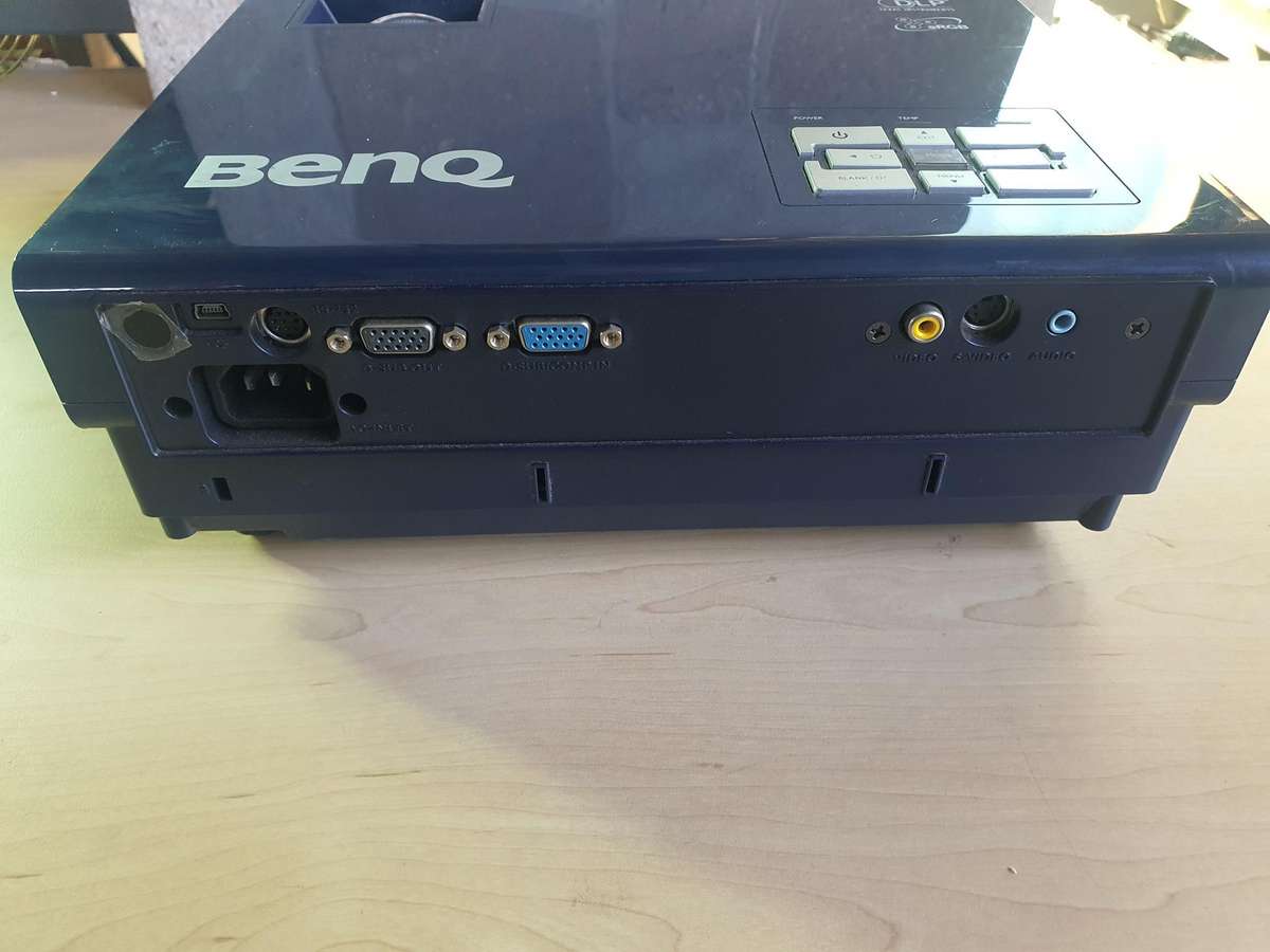 Benq MP611 projector Fully functional