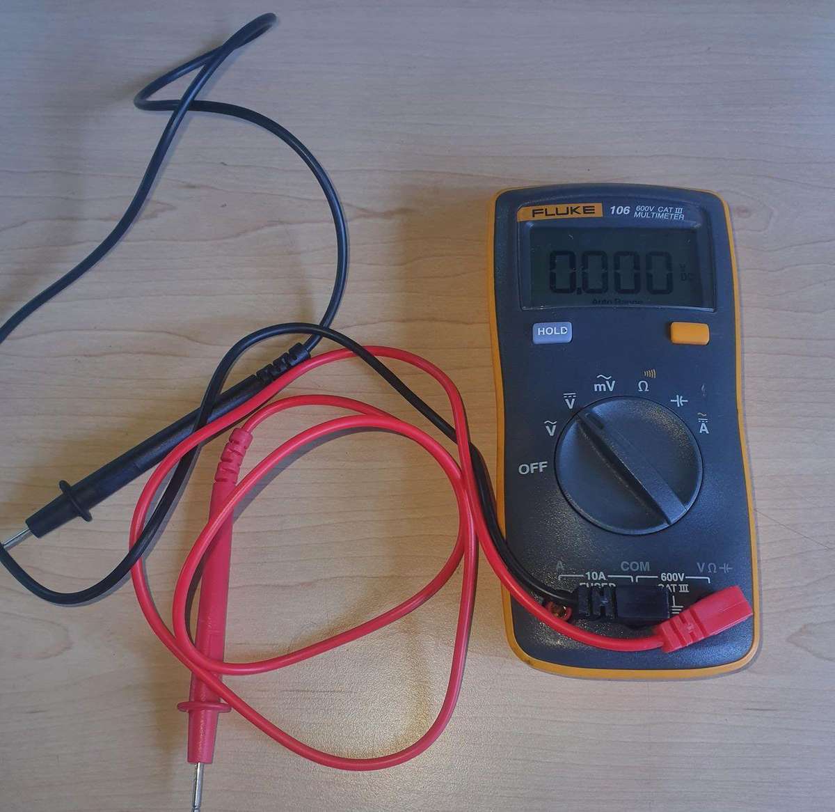 Fluke 106 Multimeter
