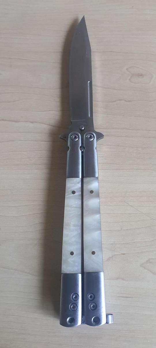 Flip Knife