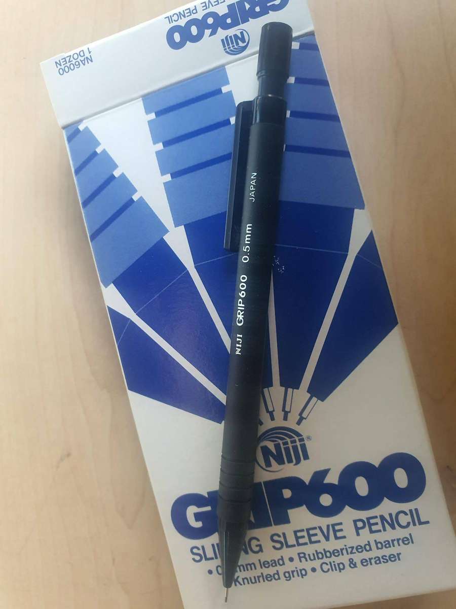 NIJI Grip 600 Pencils set off 12 pencils 0.5mm Japan Branded.