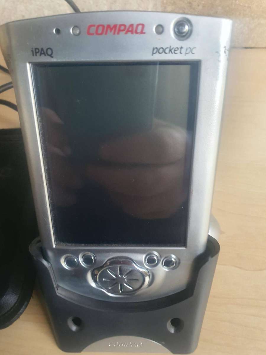 Hp and Compaq Pocket PC Lot, Not Working.