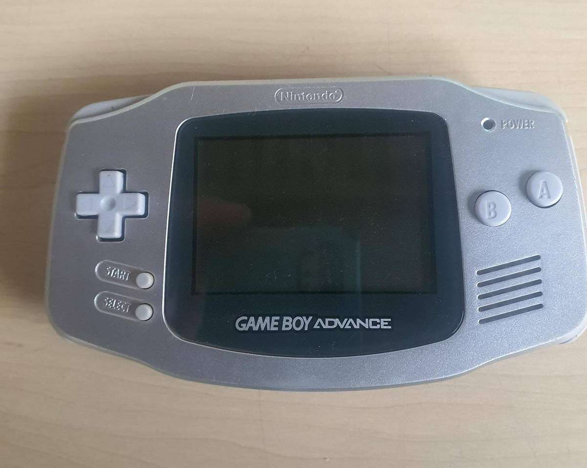 Game Boy Advance for repairs or parts As IS Not Working.
