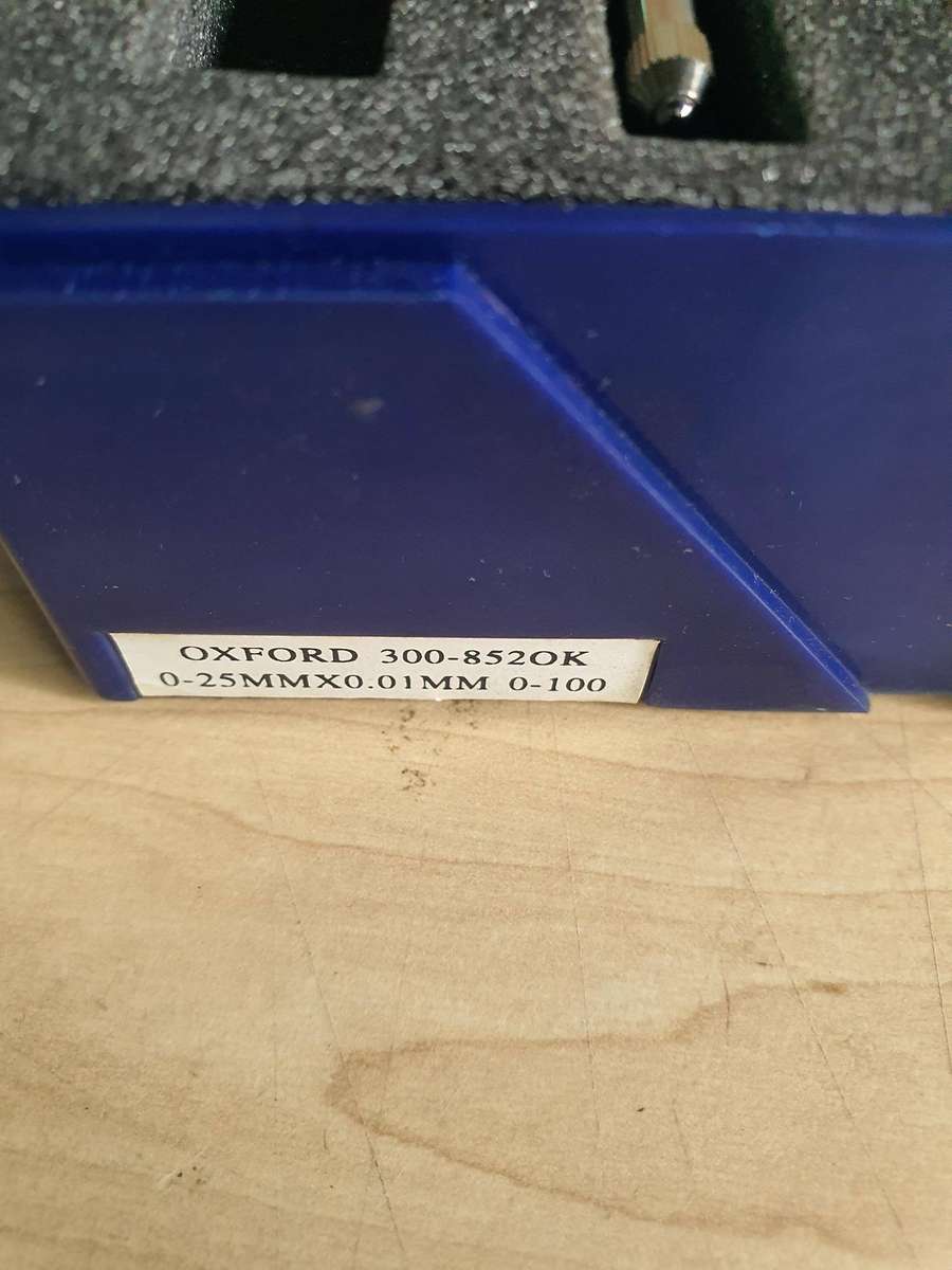 Oxford Dail Guage 300-8520K