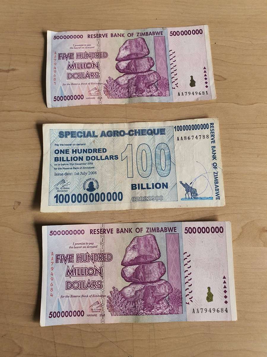 Zimbabwe Dollars 3x notes as per Photos.