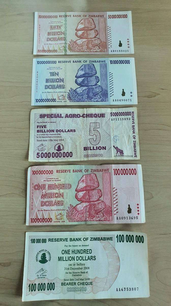 5 Zimbabwe Dollars as per Photos.