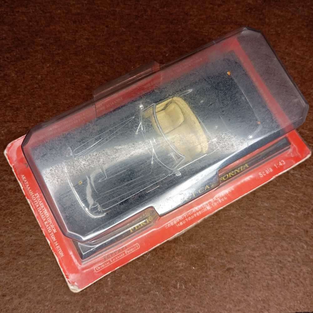 Ferrari 250GT California in Black