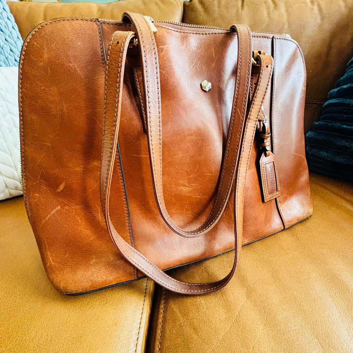 15" Jekyll & Hide: The Leather Laptop Bag That Elevates Your Everyday