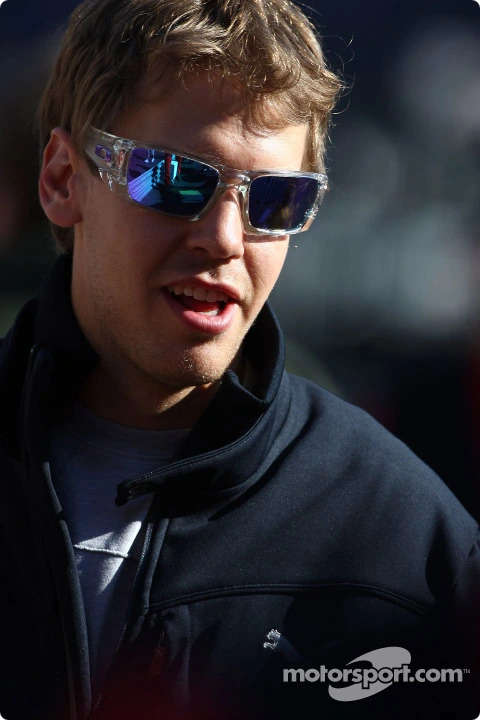 Oakley Transparent Blue Mirror Batwolf: Unleash Your Edge. Unbreakable Style & Unrivaled Performance