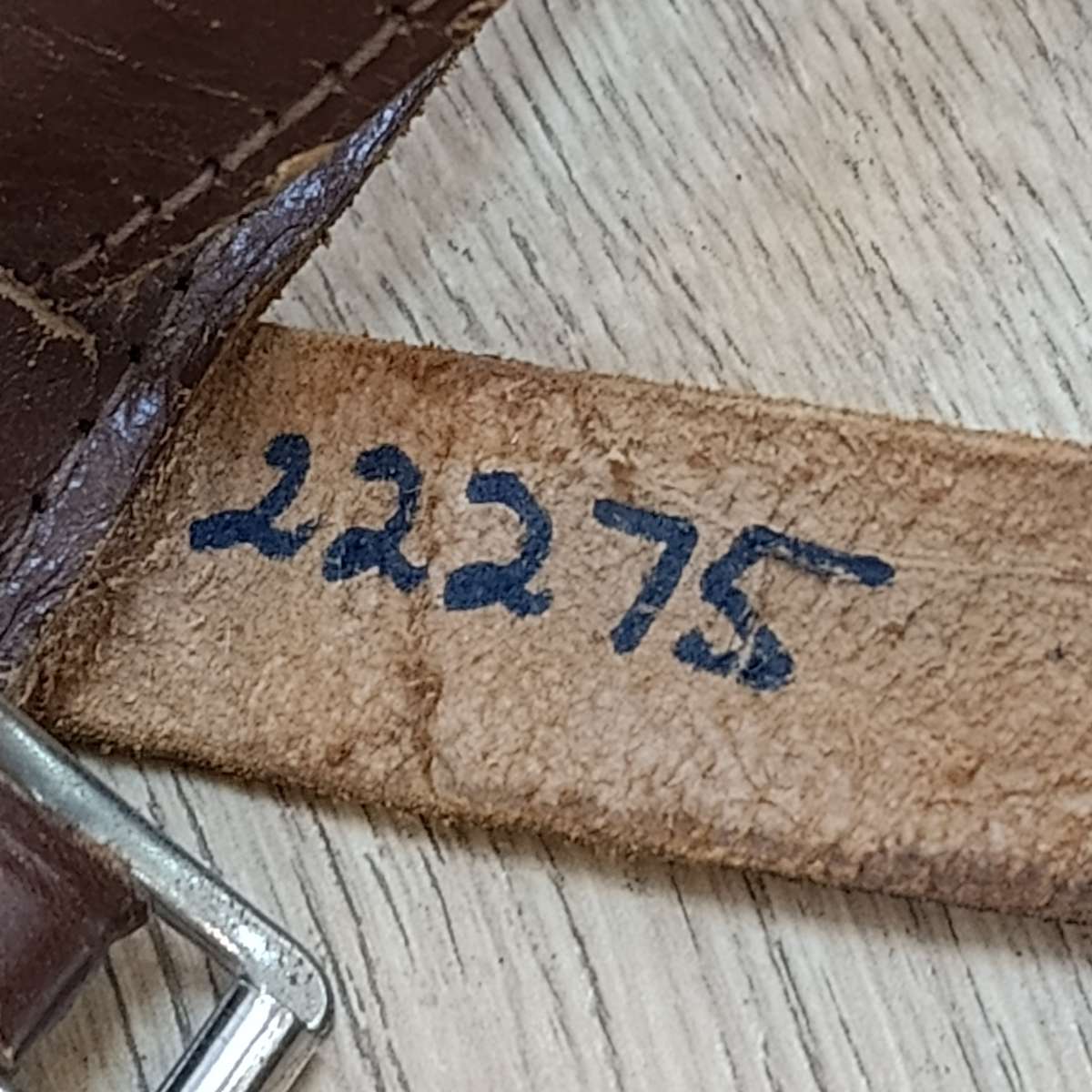 Vintage leather luggage straps