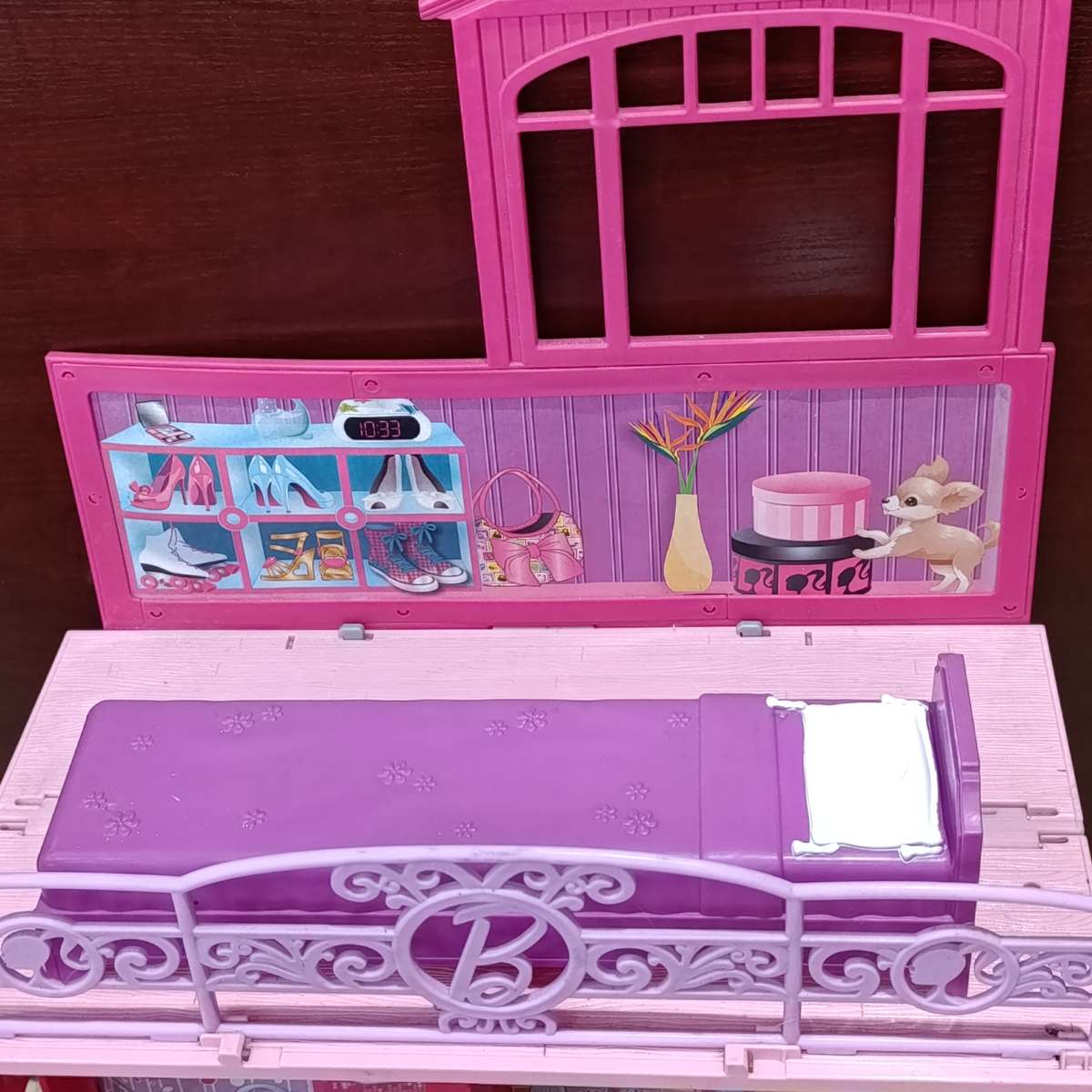 Barbie Doll house - some damage