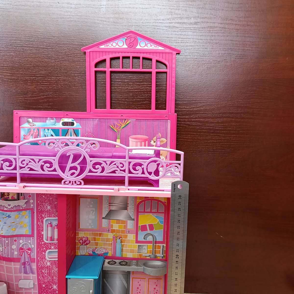 Barbie Doll house - some damage